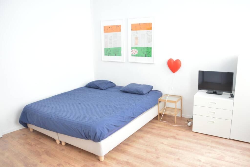 Awesome Studio In Marolles Apartment Brussels Exterior photo